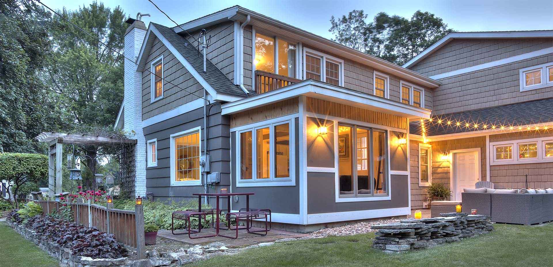 Home exterior with vinyl siding in the Dayton, Ohio area